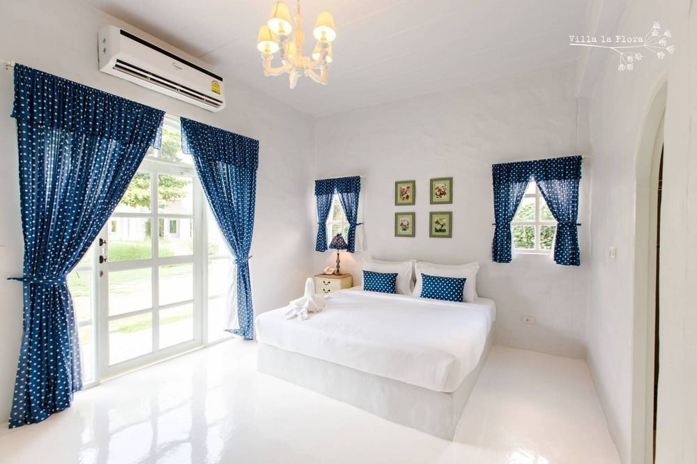 Villa La Flora Kanchanaburi Exterior foto